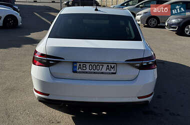 Лифтбек Skoda Superb 2019 в 