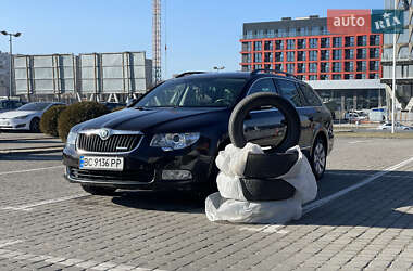 Універсал Skoda Superb 2013 в Львові