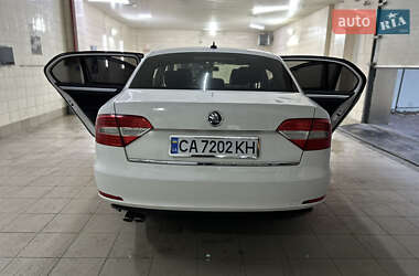 Лифтбек Skoda Superb 2013 в Умани