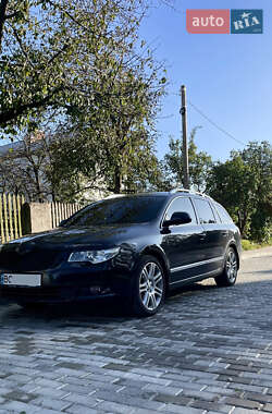 Универсал Skoda Superb 2010 в Львове