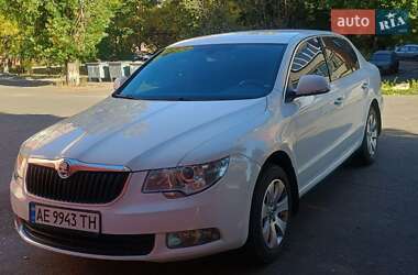 Лифтбек Skoda Superb 2009 в 