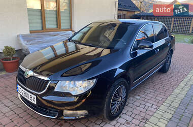 Лифтбек Skoda Superb 2008 в Тячеве