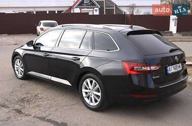 Универсал Skoda Superb 2017 в 