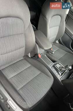 Лифтбек Skoda Superb 2013 в 