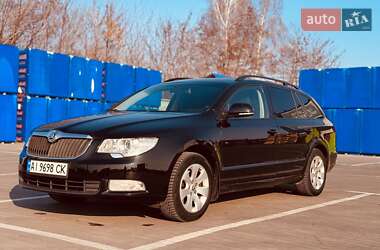 Універсал Skoda Superb 2011 в Білій Церкві