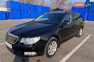 Универсал Skoda Superb 2011 в 