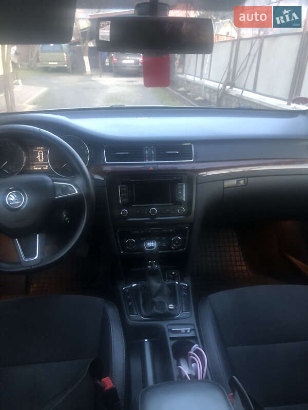 Лифтбек Skoda Superb 2014 в Тячеве