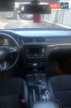 Лифтбек Skoda Superb 2014 в 