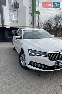 Универсал Skoda Superb 2019 в Львове