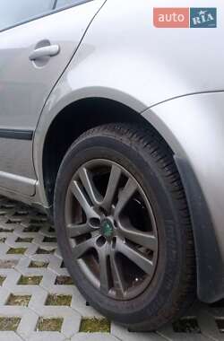 Лифтбек Skoda Superb 2008 в 