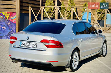 Лифтбек Skoda Superb 2013 в Кривом Роге