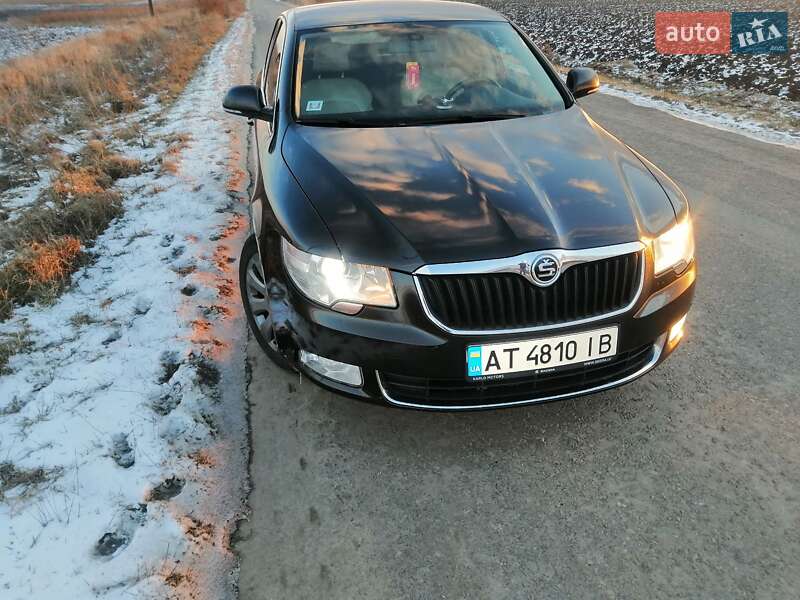Лифтбек Skoda Superb 2010 в Ивано-Франковске фото 6 Лифтбек Skoda Superb 2010 в Ивано-Франковске