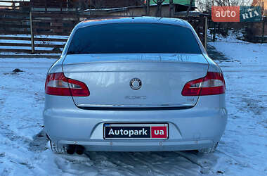 Лифтбек Skoda Superb 2012 в Киеве