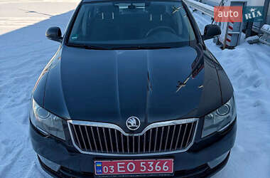 Универсал Skoda Superb 2013 в Киеве