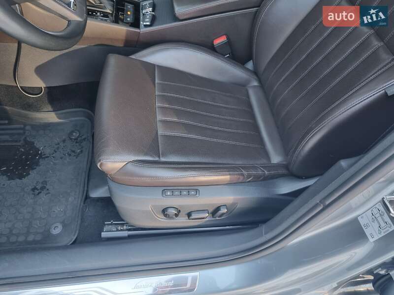 Лифтбек Skoda Superb 2017 в Кременчуге