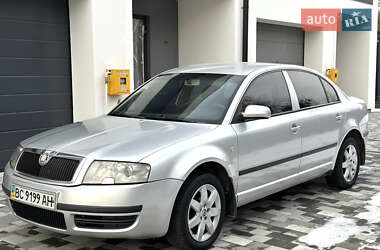 Ліфтбек Skoda Superb 2004 в Львові