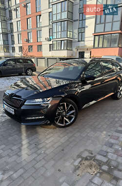 Універсал Skoda Superb 2020 в 