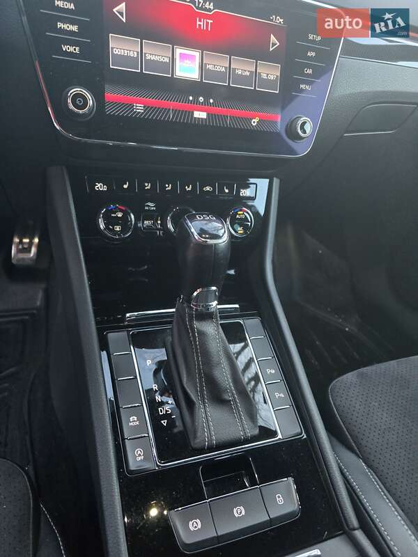 Лифтбек Skoda Superb 2018 в Львове