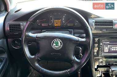 Ліфтбек Skoda Superb 2005 в Києві