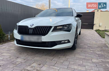 Лифтбек Skoda Superb 2016 в Ужгороде