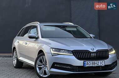 Универсал Skoda Superb 2019 в Ужгороде