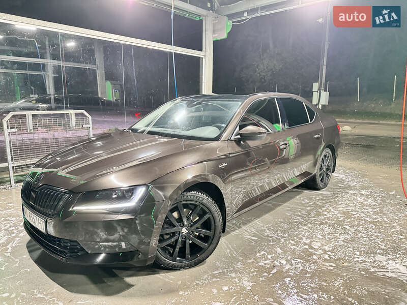 Skoda Superb 2016