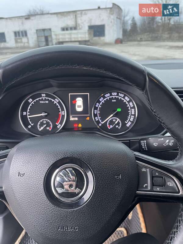 Лифтбек Skoda Superb 2017 в Подольске