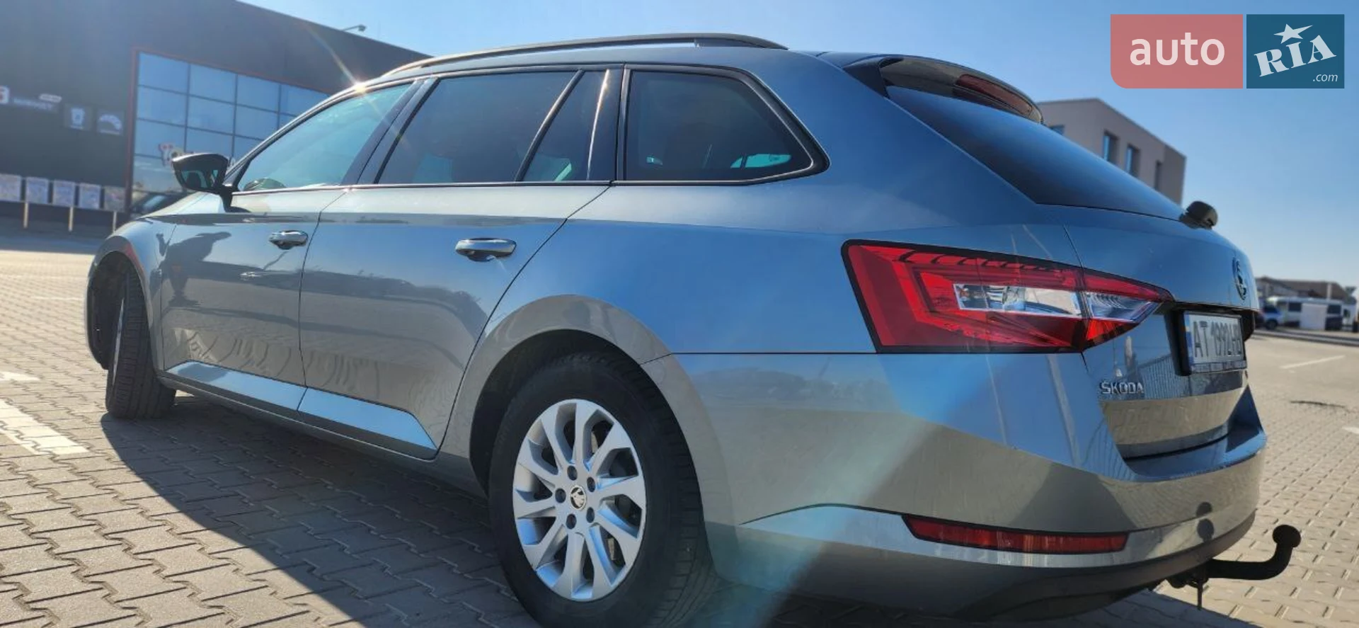 2017 Skoda Superb - мініатюра 15
