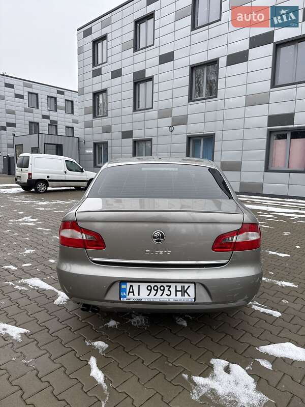 Ліфтбек Skoda Superb 2010 в Броварах