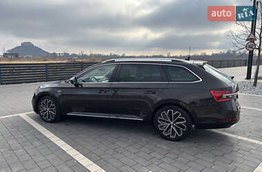 Универсал Skoda Superb 2019 в 