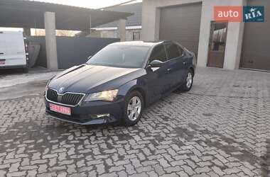 Лифтбек Skoda Superb 2017 в Дубно