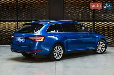 Універсал Skoda Superb 2020 в 