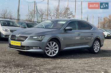 Ліфтбек Skoda Superb 2016 в Ужгороді