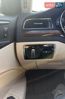 Универсал Skoda Superb 2012 в 