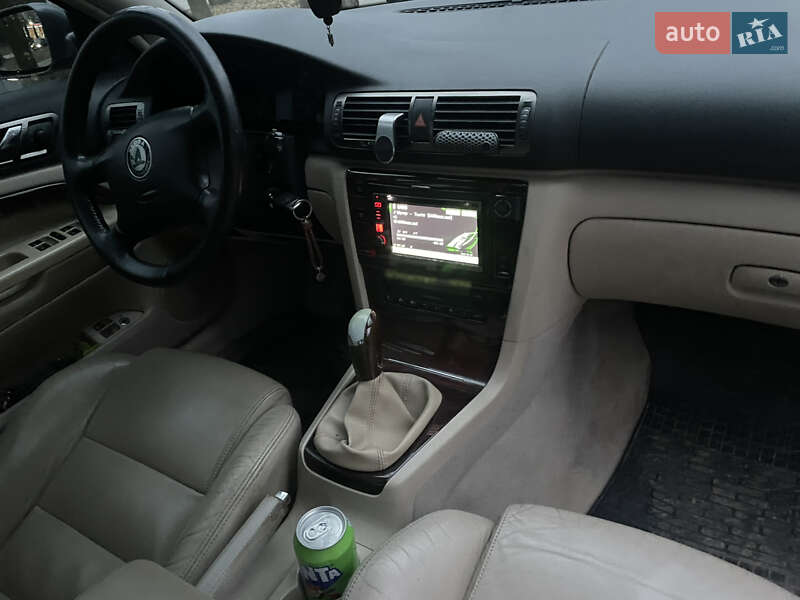 Ліфтбек Skoda Superb 2005 в Вінниці