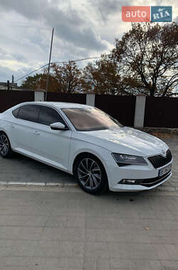 Лифтбек Skoda Superb 2018 в Вознесенске