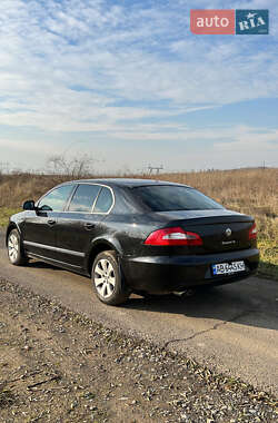 Лифтбек Skoda Superb 2011 в 