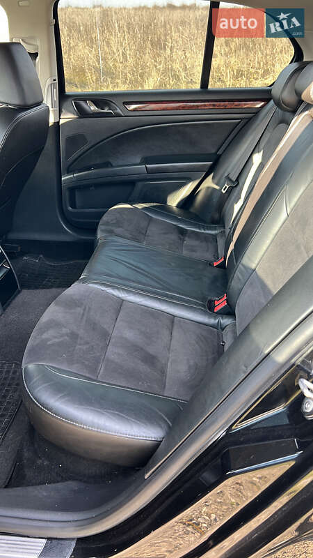 Лифтбек Skoda Superb 2011 в Мукачево