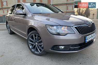 Лифтбек Skoda Superb 2015 в Киеве