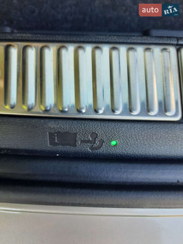 Универсал Skoda Superb 2015 в Киеве фото 12 Универсал Skoda Superb 2015 в Киеве