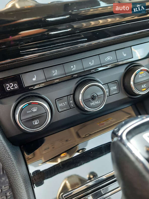 Универсал Skoda Superb 2015 в Киеве фото 23 Универсал Skoda Superb 2015 в Киеве