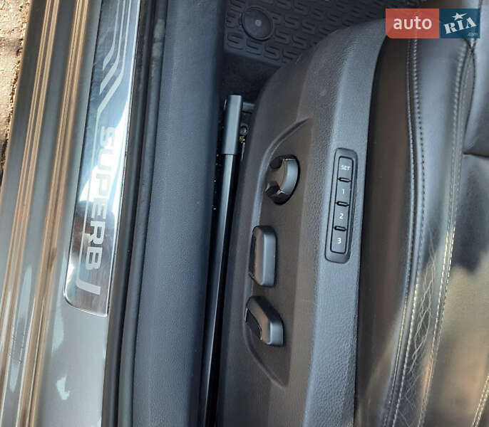 Универсал Skoda Superb 2015 в Киеве фото 19 Универсал Skoda Superb 2015 в Киеве