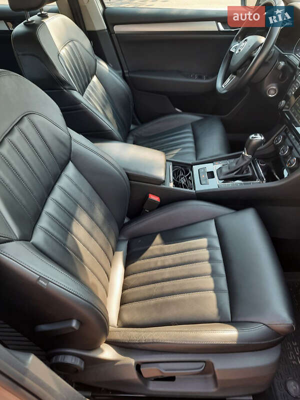 Универсал Skoda Superb 2015 в Киеве фото 21 Универсал Skoda Superb 2015 в Киеве