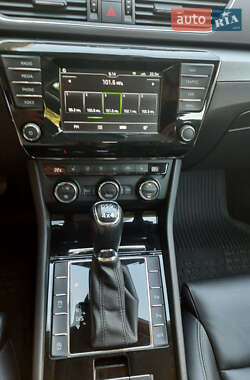 Универсал Skoda Superb 2015 в 
