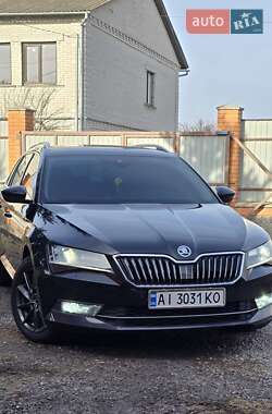 Универсал Skoda Superb 2018 в 