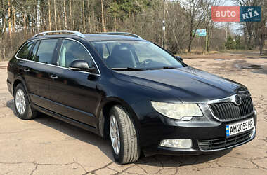 Универсал Skoda Superb 2010 в Коростене