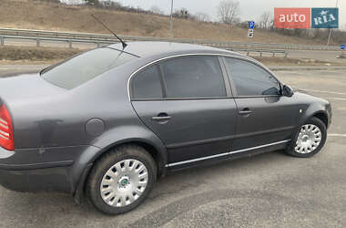 Лифтбек Skoda Superb 2004 в Полтаве