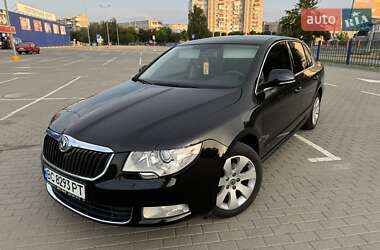 Лифтбек Skoda Superb 2011 в Червонограде