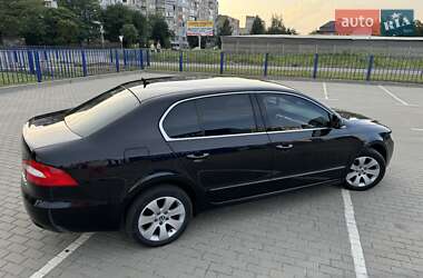 Лифтбек Skoda Superb 2011 в Червонограде