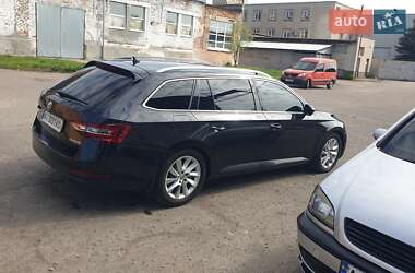 Универсал Skoda Superb 2018 в 